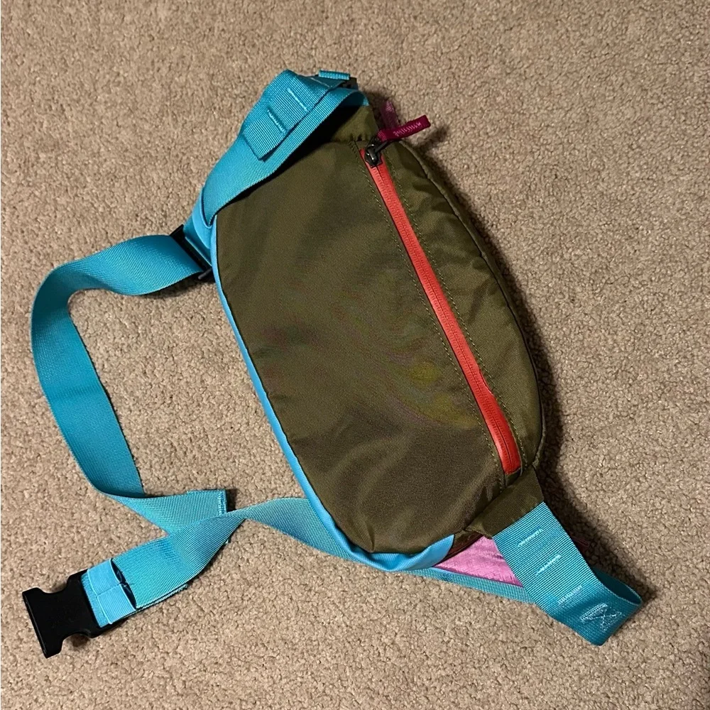 Cotopaxi Blue Belt Bag Water-Resistant Adjustable - Picture 4 of 4